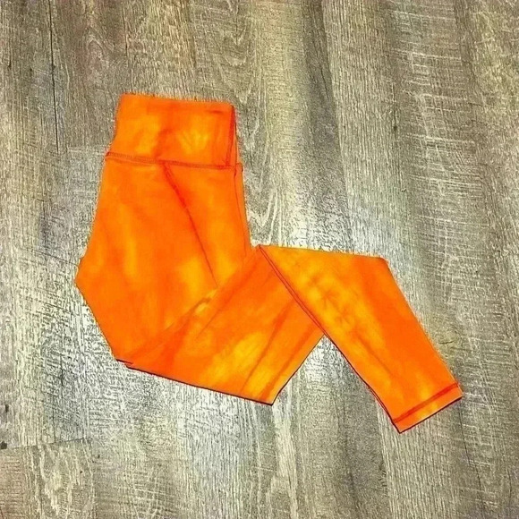 FREE 🆕Tie  Dye Orange Leggings - Picture 3 of 13